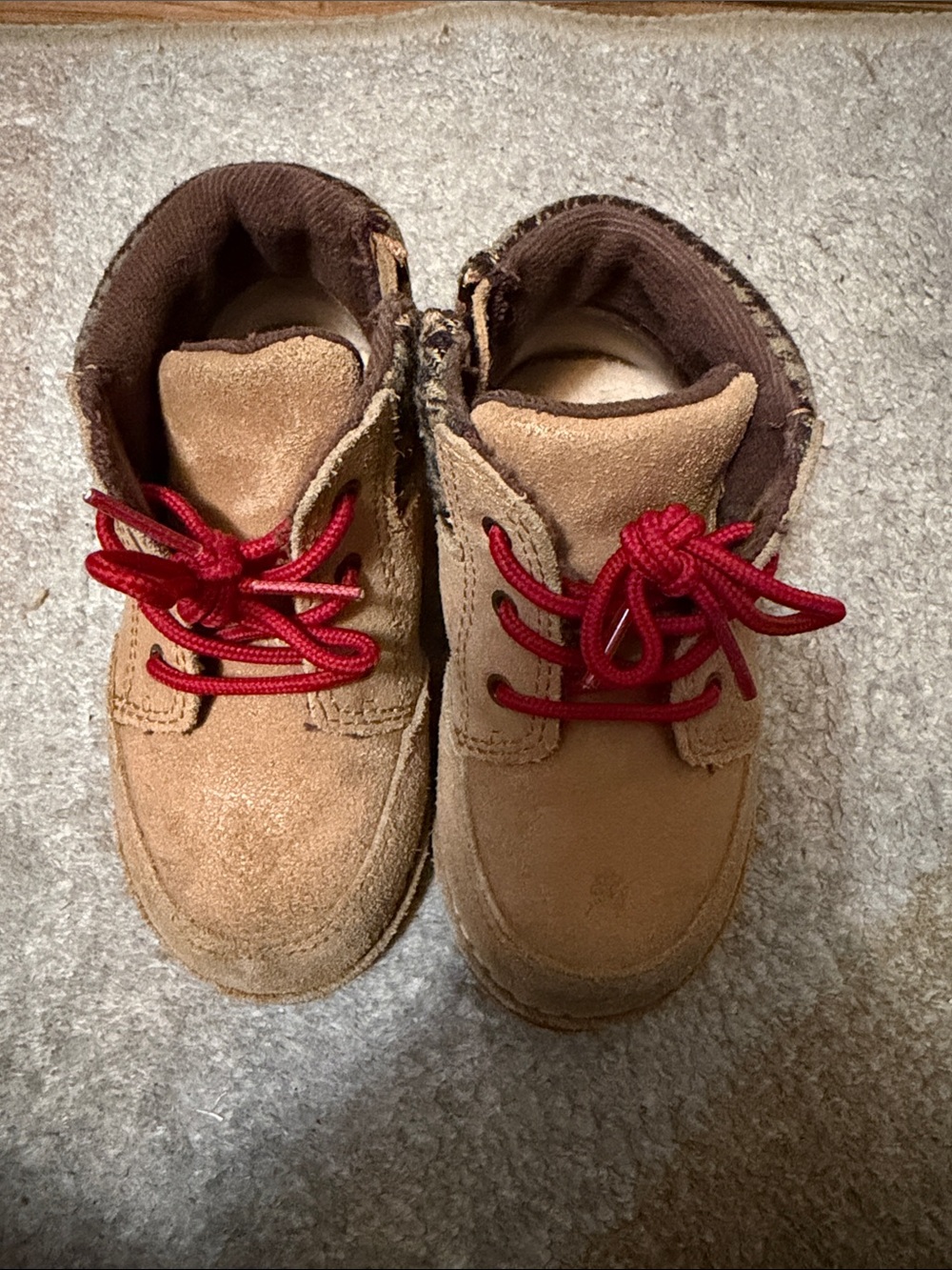 Ugg Kids Tan Suede Boots with Red Laces